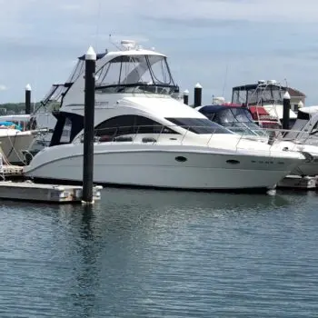 Boat with tinted cabin windows